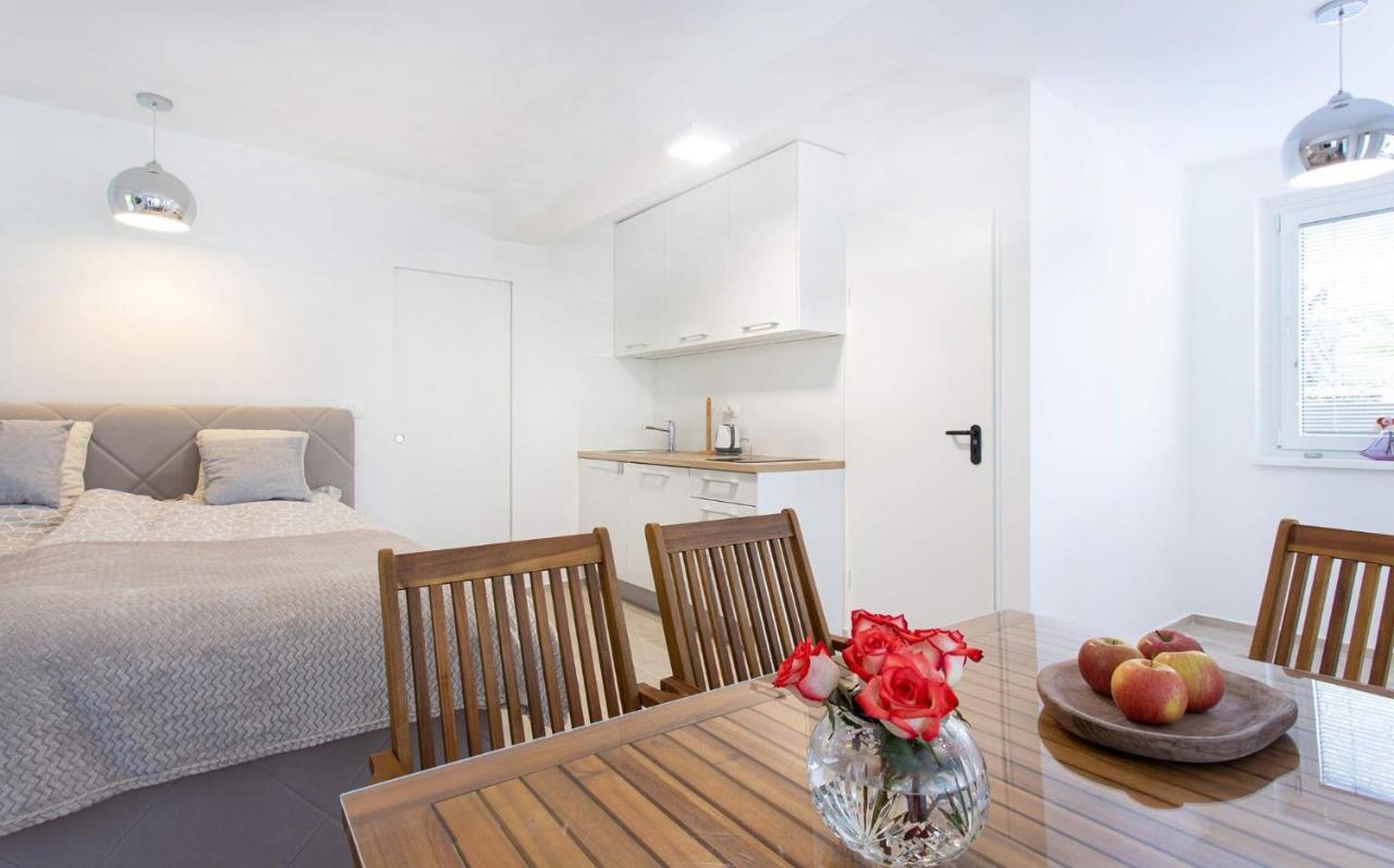 Cosy Apartment Pr Potokar Podlonk Ngoại thất bức ảnh